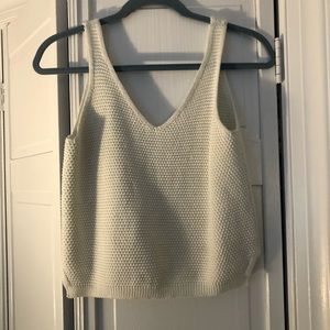 Knit off white tank top - like new